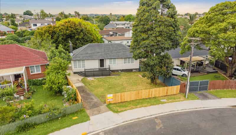 6 Tui Crescent, Manurewa
