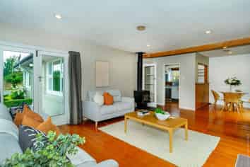 39 Flower Street, Bryndwr