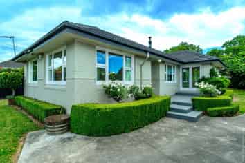 39 Flower Street, Bryndwr