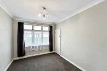 228 Tremaine Avenue, Westbrook