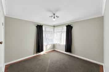 228 Tremaine Avenue, Westbrook