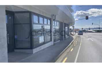 Te Atatu Retail, Road Front Retail 