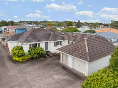 27 Sturdee Road, Manurewa