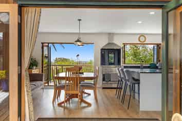 10 Sunhill Road, Sunnyvale