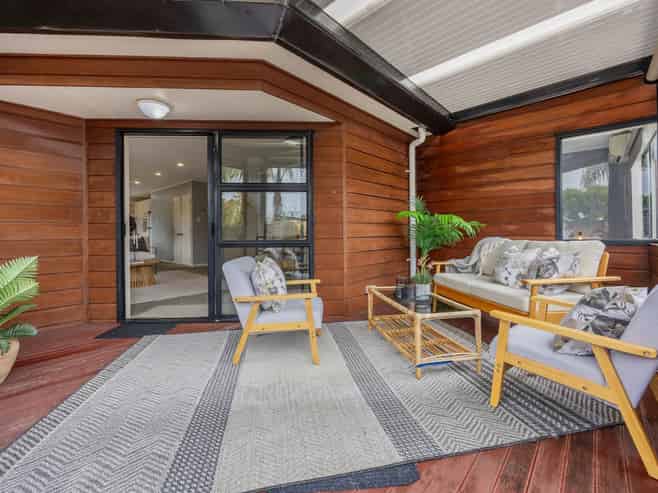 2/8 Patterson Street, Sandringham