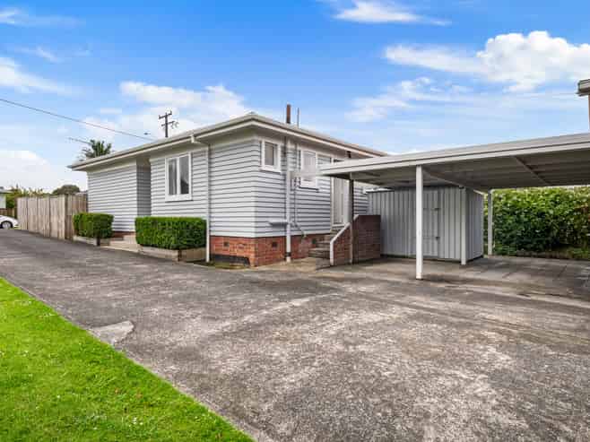 1/15 Tane Street, New Lynn