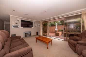 42 Peel Street, Westport