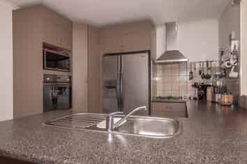 42 Peel Street, Westport