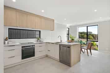 33 Isabella Lane, Western Heights