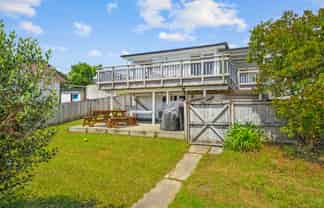 19 Rishworth Avenue, Stanmore Bay