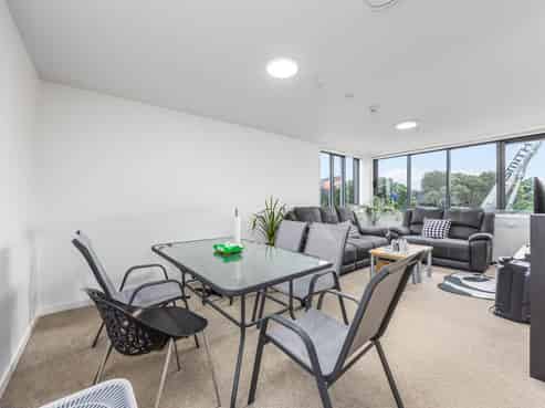 1K/27 Morning Star Place, Mount Albert