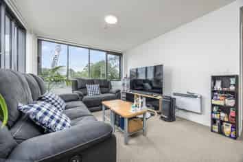 1K/27 Morning Star Place, Mount Albert