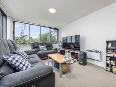 1K/27 Morning Star Place, Mount Albert