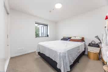 1K/27 Morning Star Place, Mount Albert