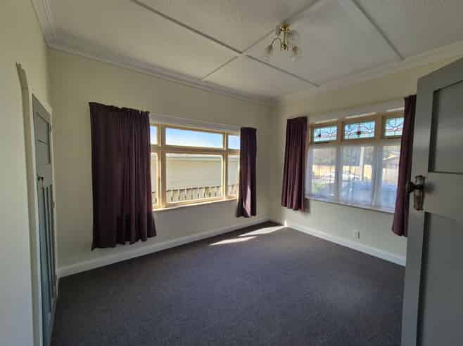 4 Grey Street, Masterton