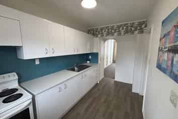 4/41 Barber Grove, Moera