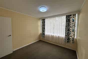 4/41 Barber Grove, Moera