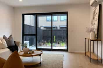 8 Liane Ngamane Road, Stonefields