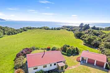 385 Cathedral Road, Gore Bay