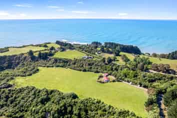 385 Cathedral Road, Gore Bay