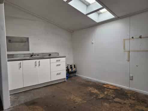 Frankton - Warehouse with secure yard