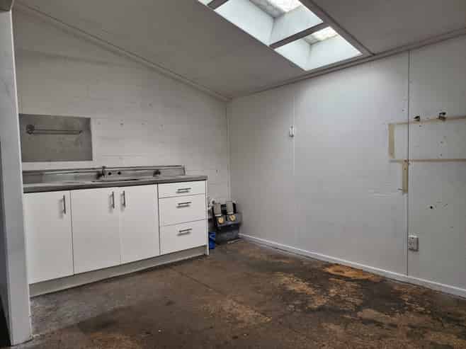 Frankton - Warehouse with secure yard