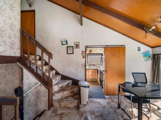 6 Albert Road, Manukau