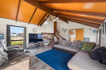 6 Albert Road, Manukau