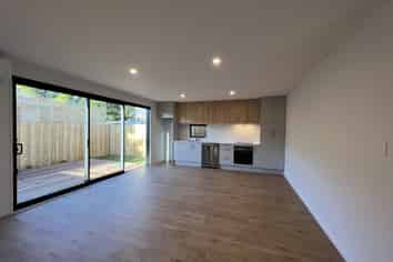 4/142 Milton Street, Somerfield