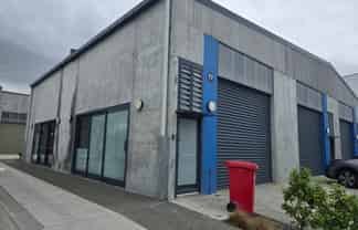 Corner Unit at Imperial 