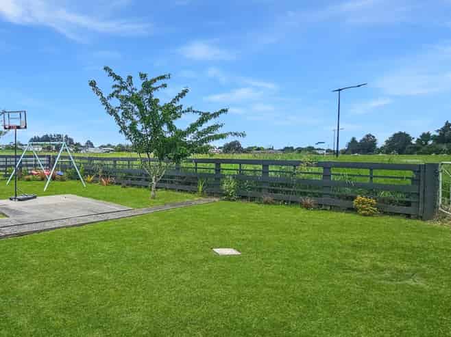 16 Hendersons Line, Marton