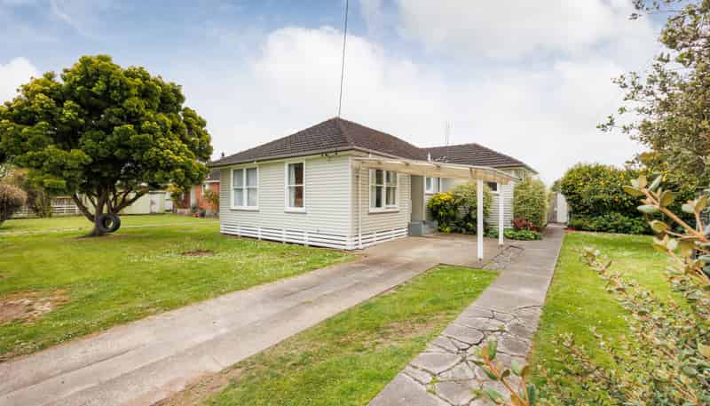 16 Hendersons Line, Marton