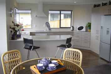 279 The Ridgeway, Stoke