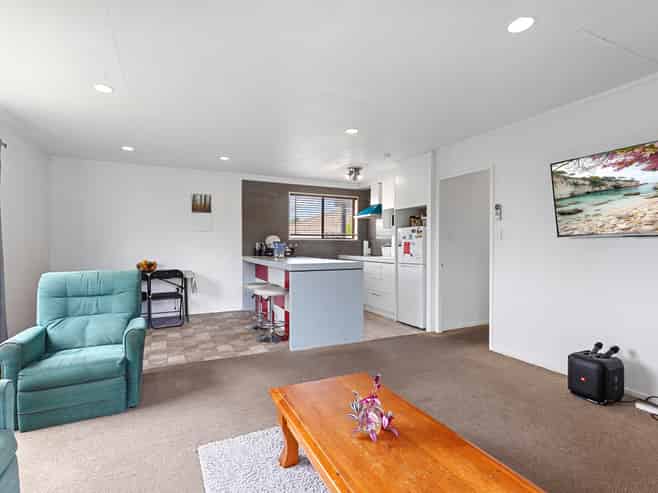 19B Doncaster Drive, Papamoa