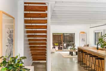 17 Monte Cassino Place, Birkdale