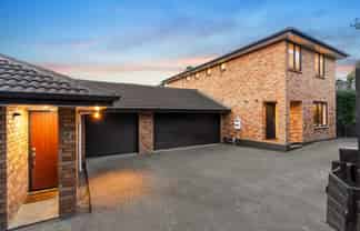 17 Monte Cassino Place, Birkdale