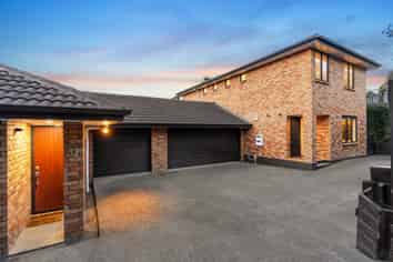 17 Monte Cassino Place, Birkdale