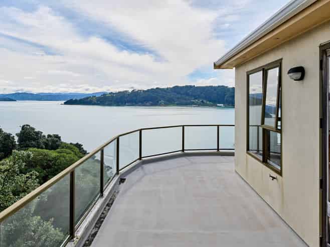 96 Maida Vale Road, Roseneath