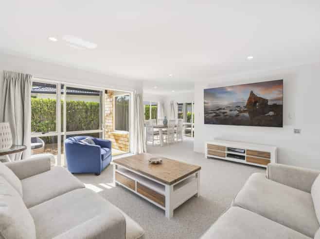 80 Tuihana Drive, Papamoa