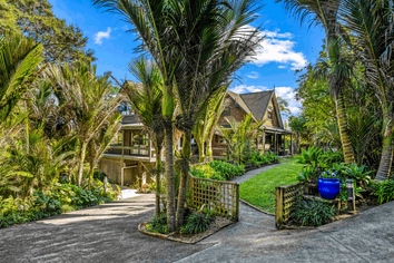 287 Glenvar Road, Long Bay