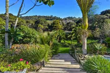 287 Glenvar Road, Long Bay