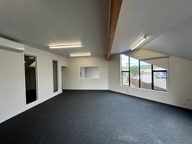 CBRE | Unique 379sqm Penrose Standalone