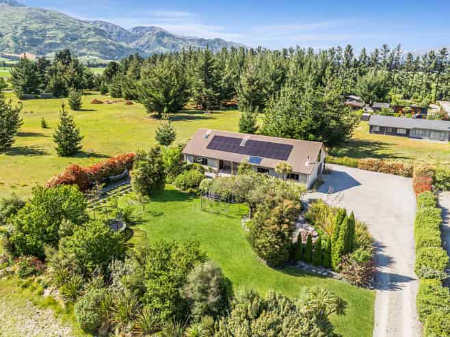 7 Corner Peak Lane, Lake Hawea