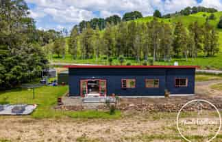 437 Paparoa Station Road, Paparoa