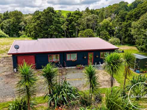 437 Paparoa Station Road, Paparoa