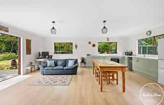 437 Paparoa Station Road, Paparoa