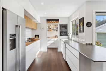 22 Joyce Crescent, Ilam