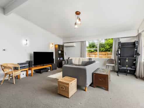 53 Sandspit Road, Waiuku