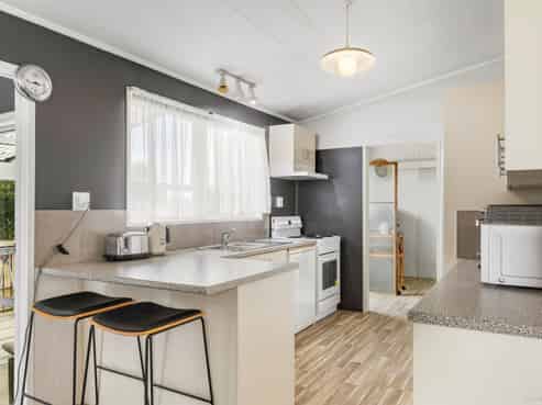 53 Sandspit Road, Waiuku