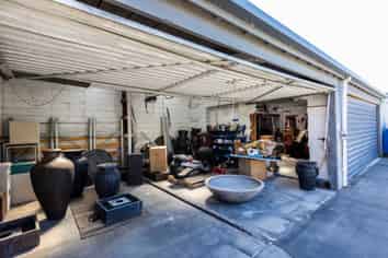 Dual Access on Moorhouse -Place your Business Here